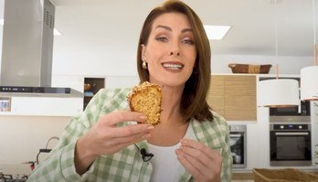 Ana Hickmann ensina receita autoral de bolo de paçoca para festa junina 